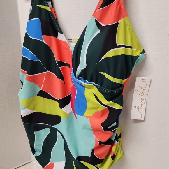 Anne Cole Women's 18W Plus 1pc Swimsuit New - Picture 2 of 10